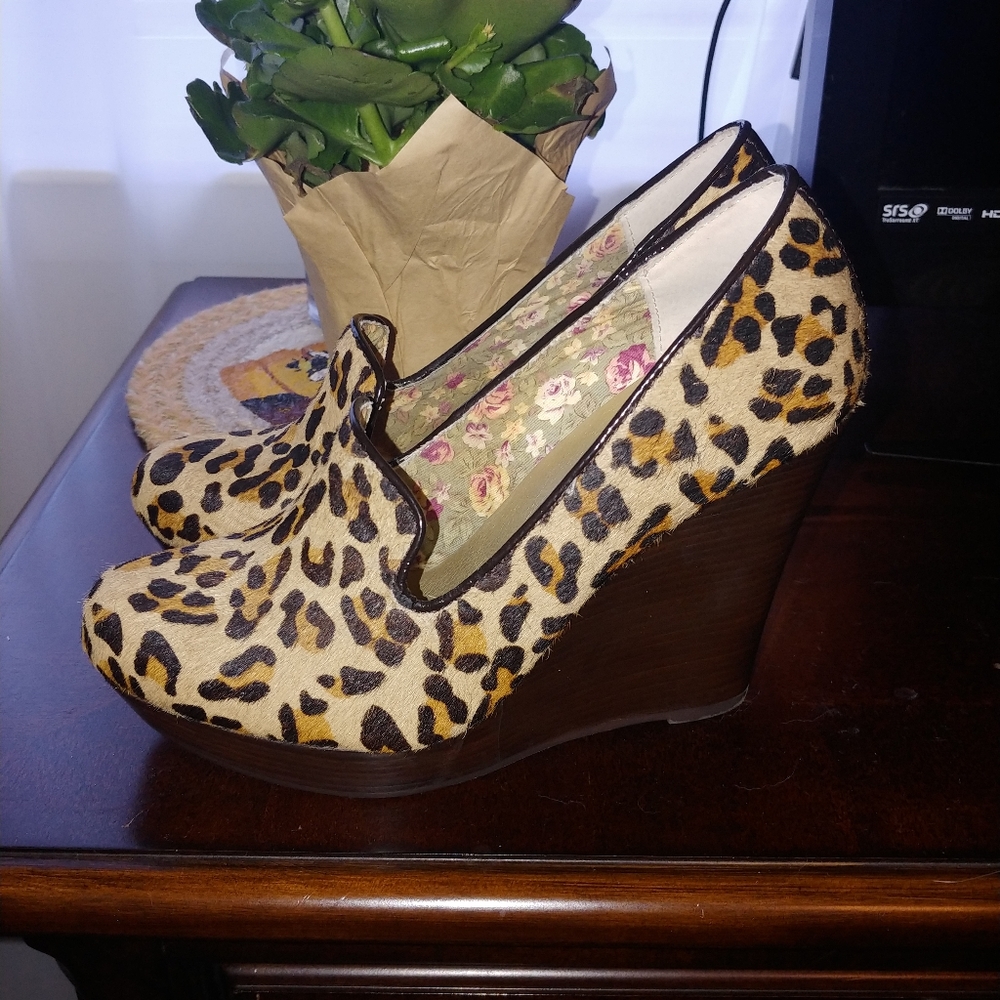 Seychelles Leopard Leather Wedges